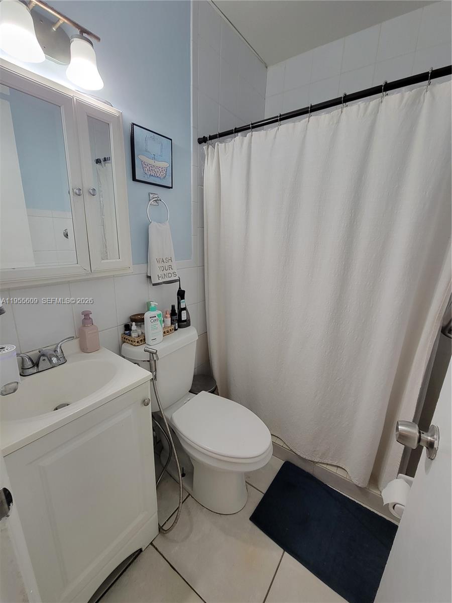 SWEETWATER GROVES .14 AC - Residential Income