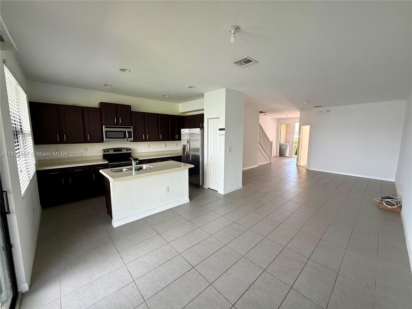 NEW COVENANT CHURCH PLAT - Residential Lease