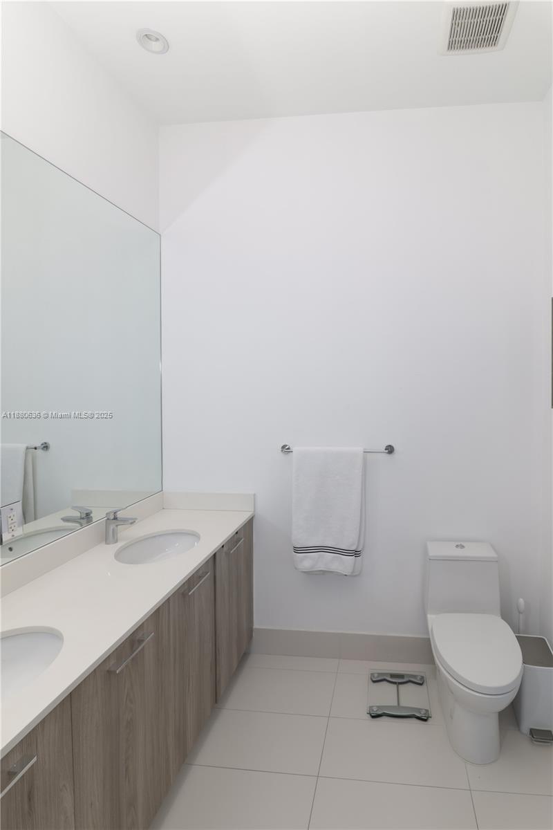 PARAISO BAYVIEWS CONDO - Residential