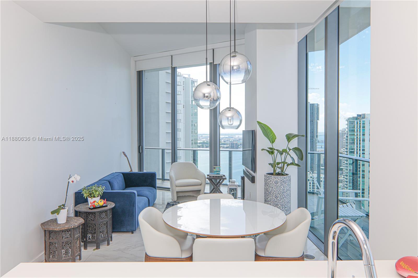 501 NE 31st St 4008