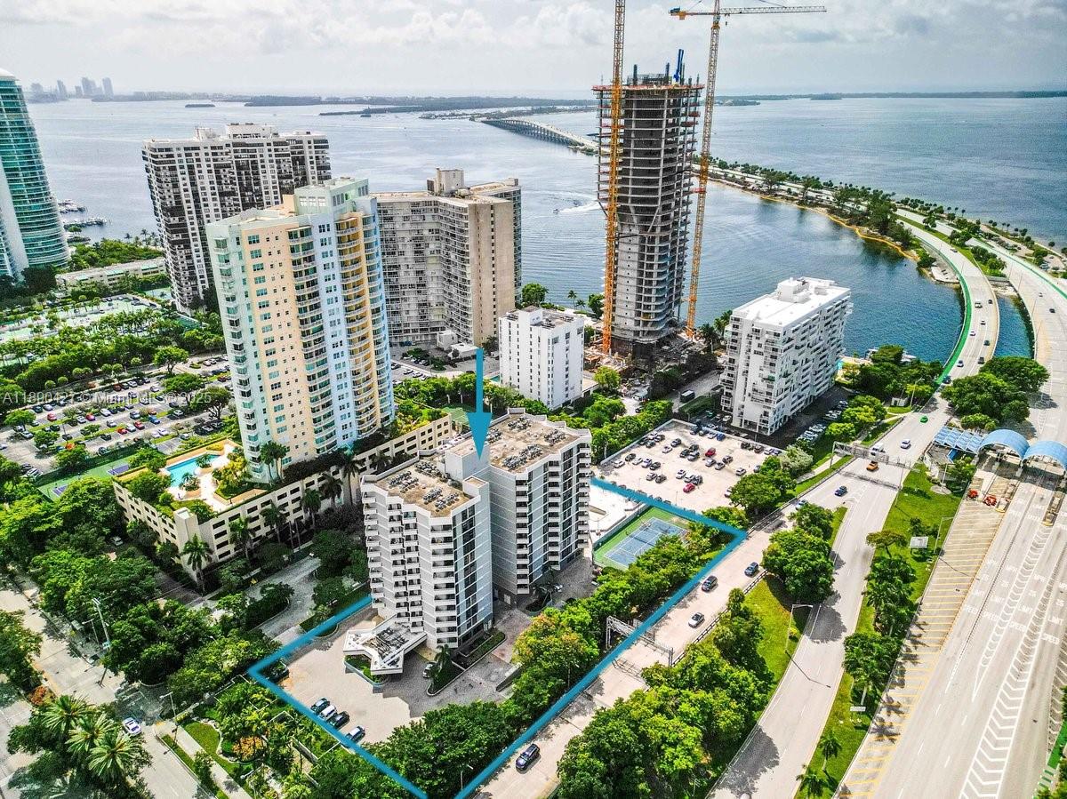 BRICKELL PARK CONDO - Residential