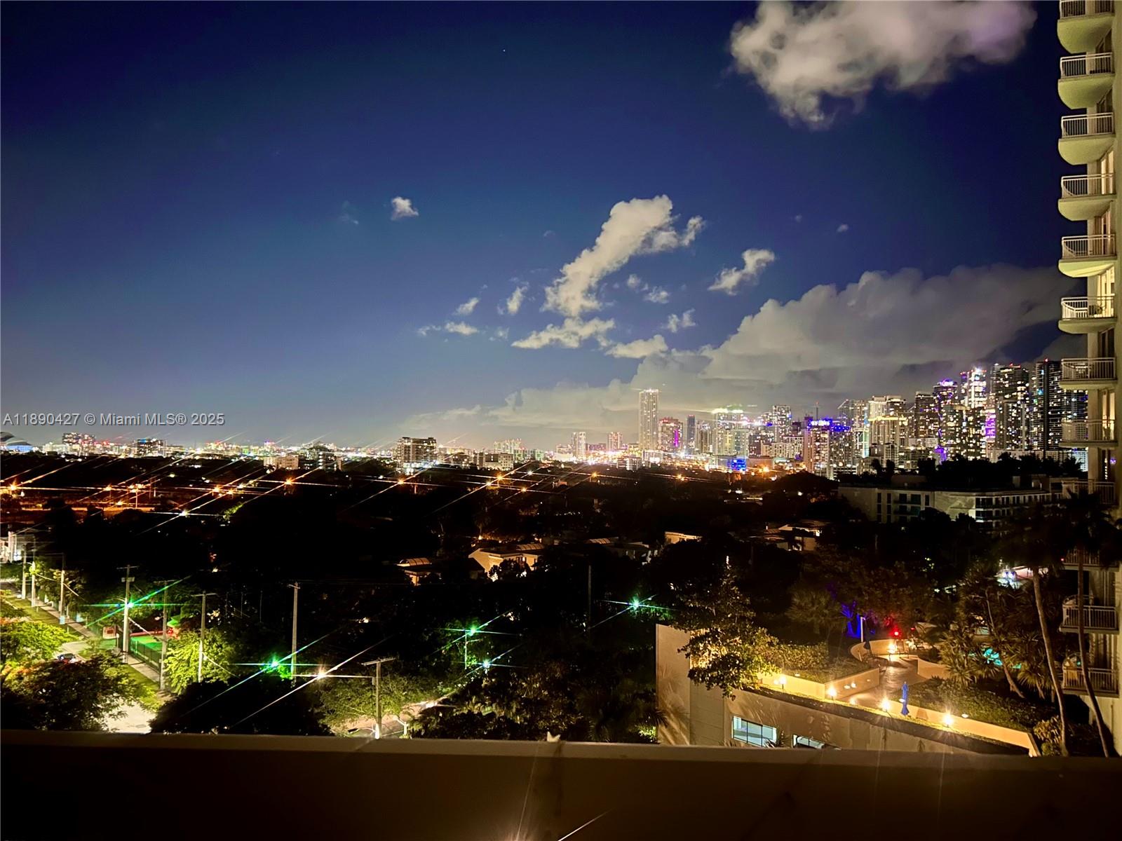 BRICKELL PARK CONDO - Residential