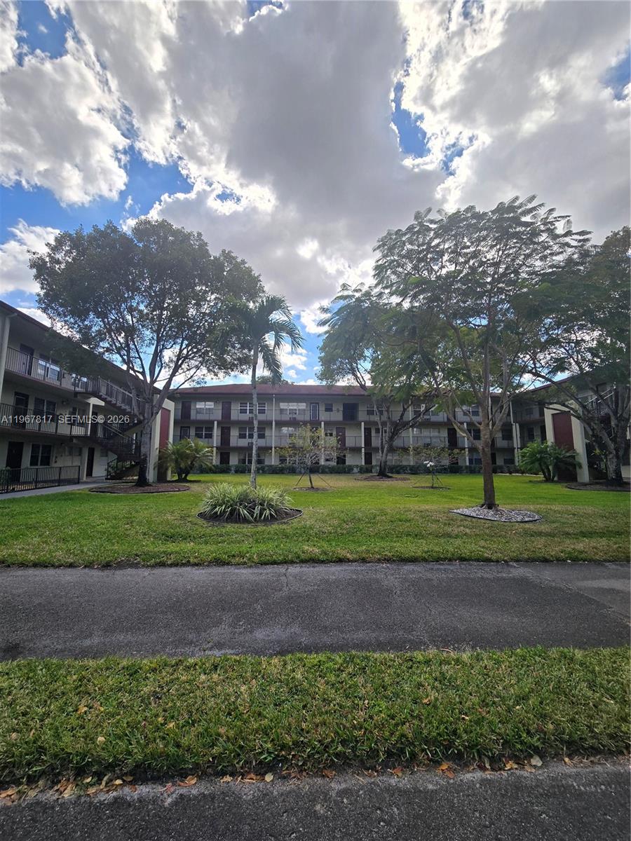 NEW HAMPTON AT CENTURY VI - Residential