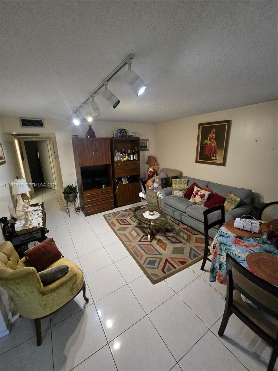 NEW HAMPTON AT CENTURY VI - Residential