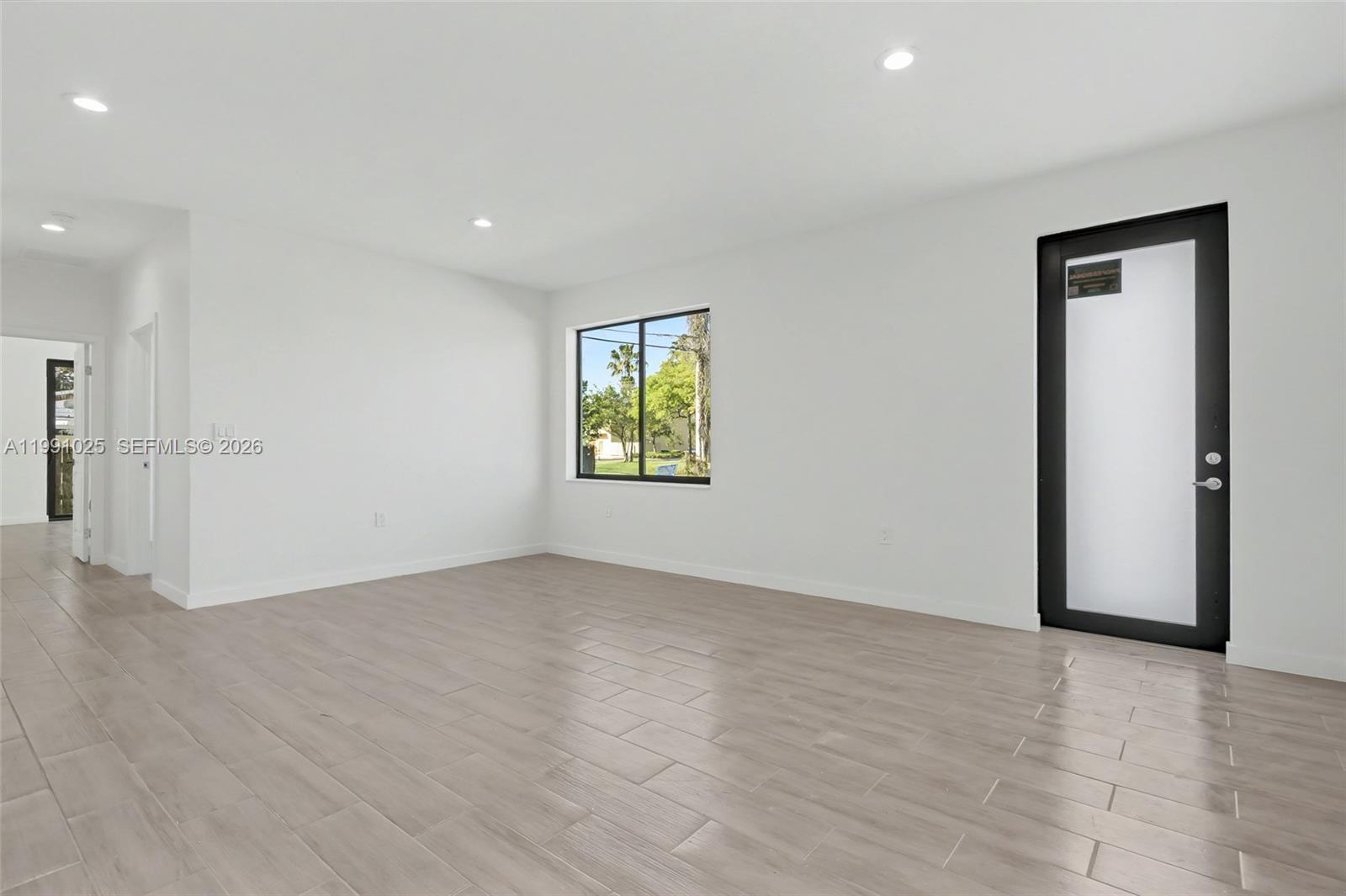 SUN LAND PARK - Residential Income