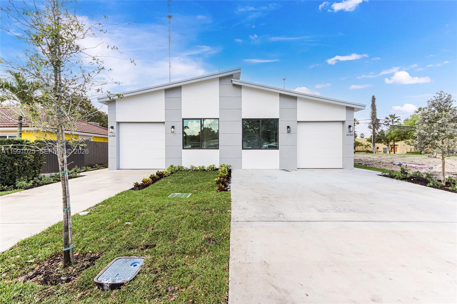 SUN LAND PARK - Residential Income