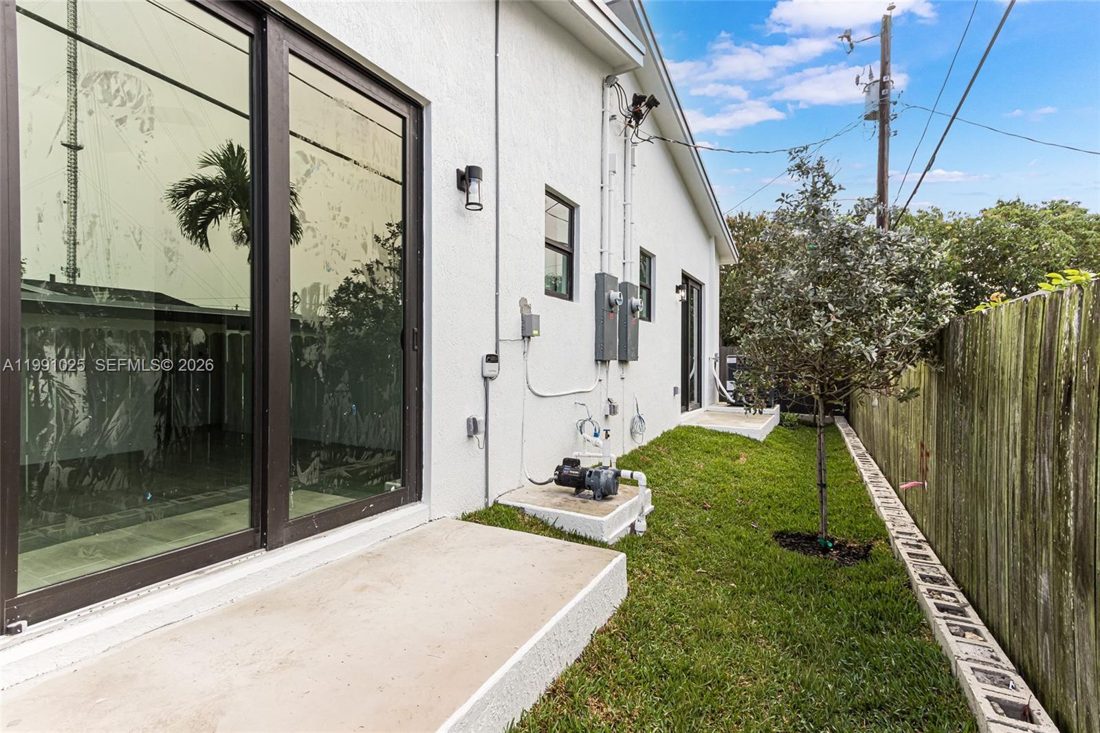 SUN LAND PARK - Residential Income
