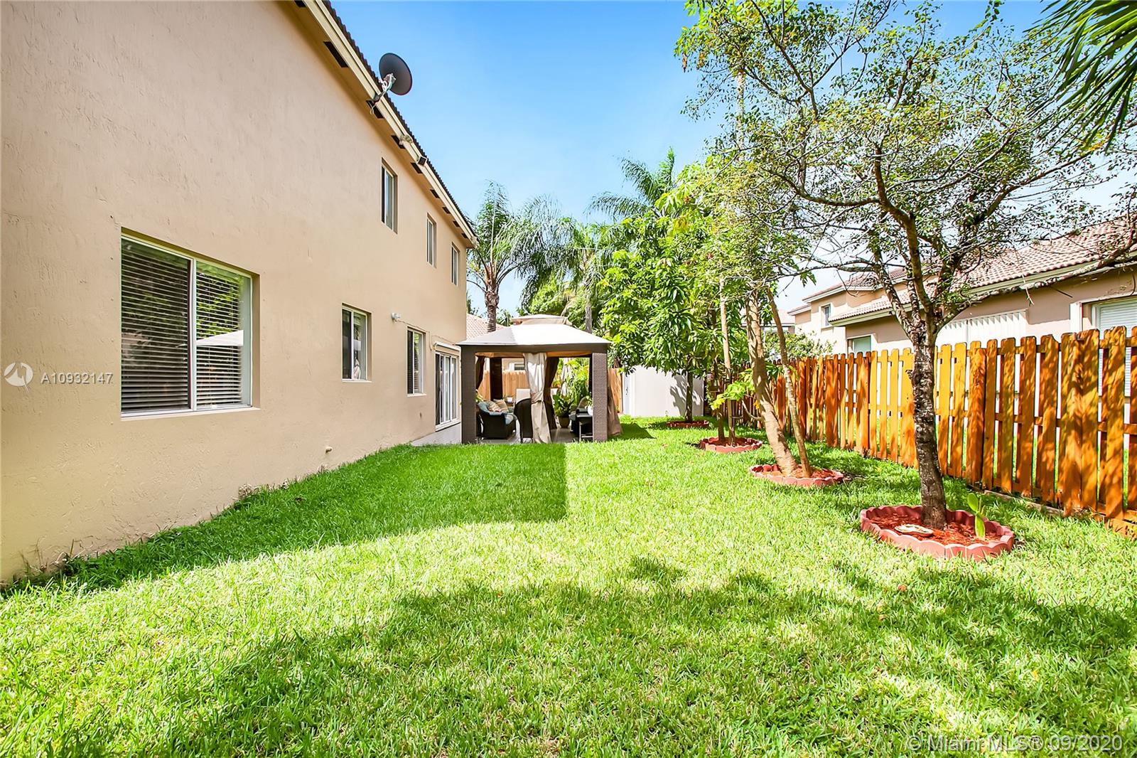 OAK CREEK SOUTH 1ST ADDN - Residential