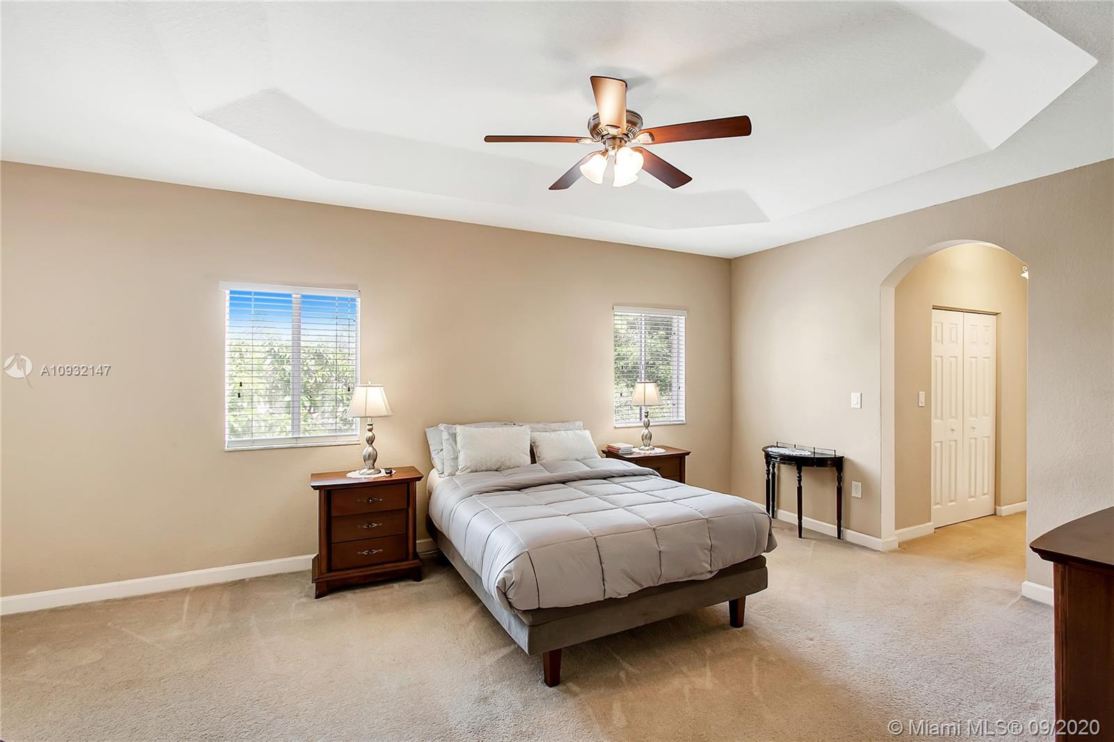 OAK CREEK SOUTH 1ST ADDN - Residential