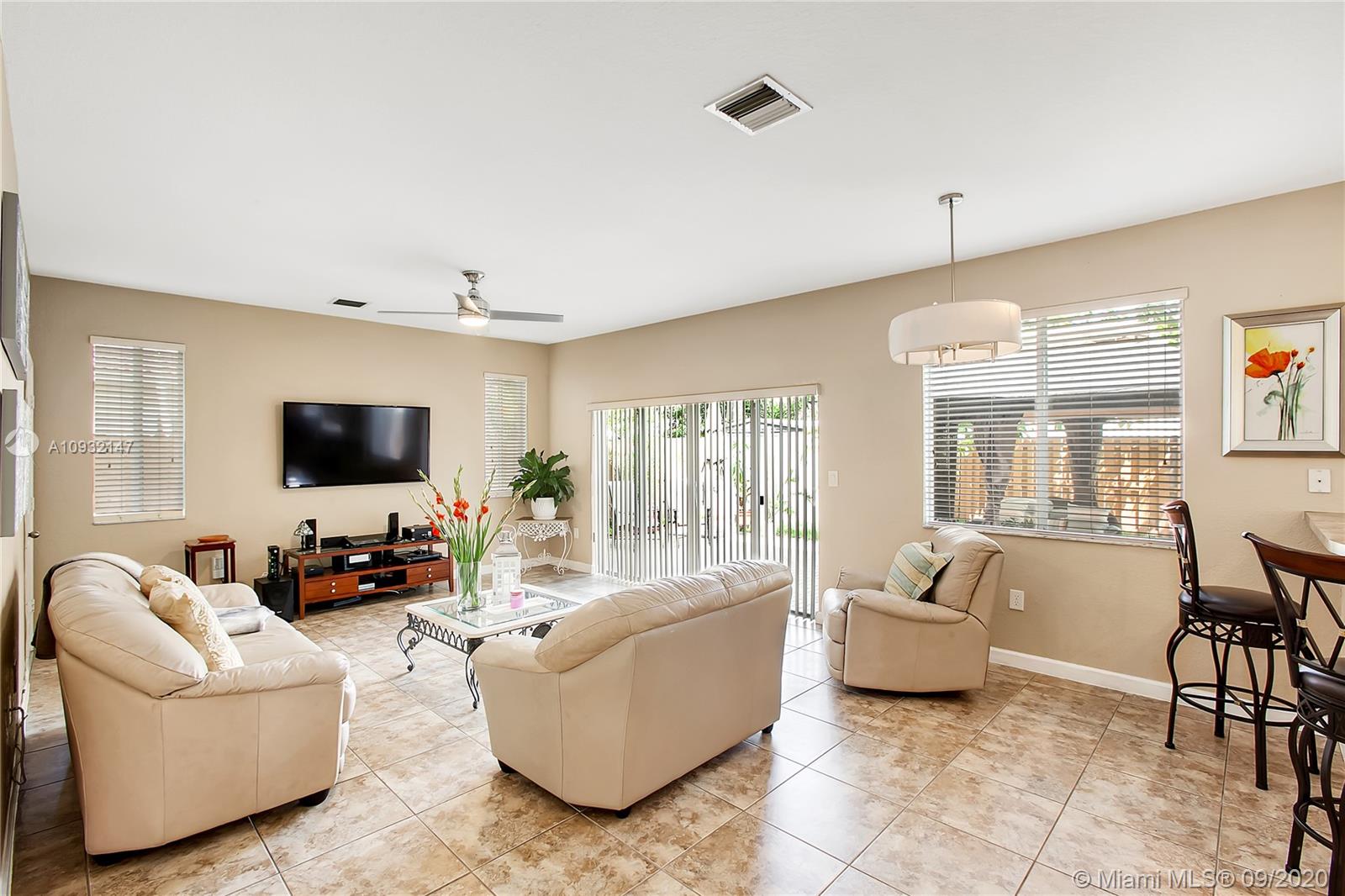 OAK CREEK SOUTH 1ST ADDN - Residential