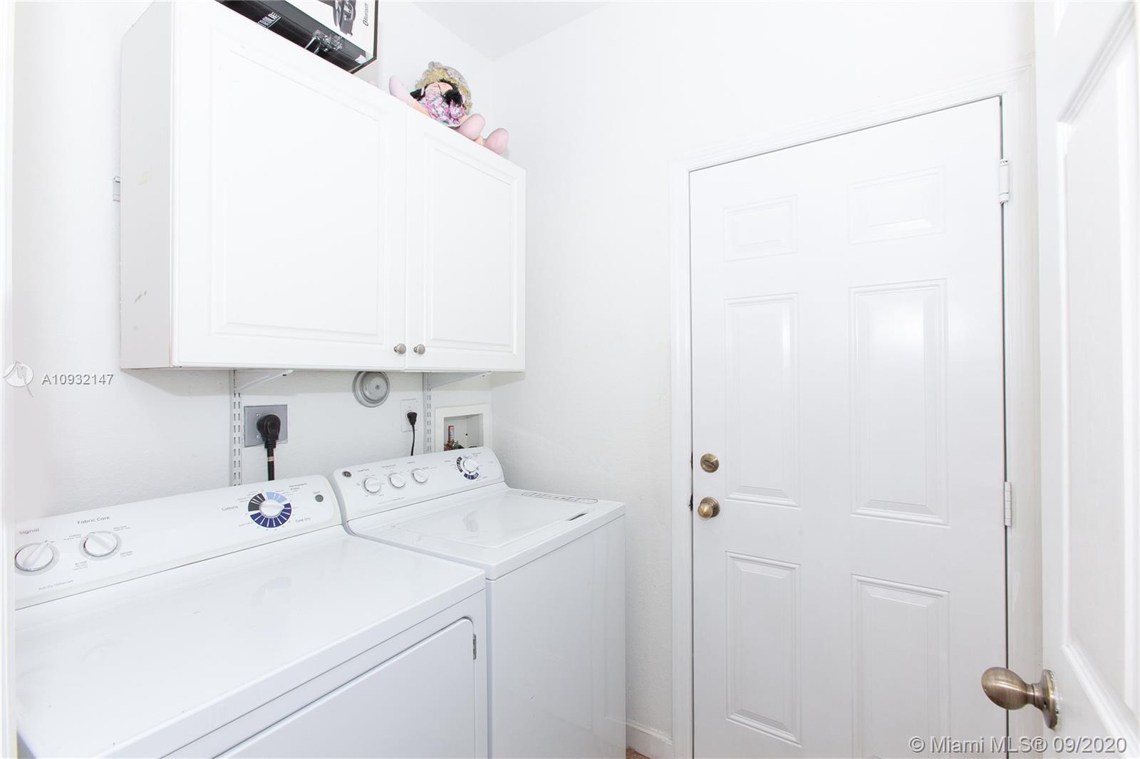 OAK CREEK SOUTH 1ST ADDN - Residential