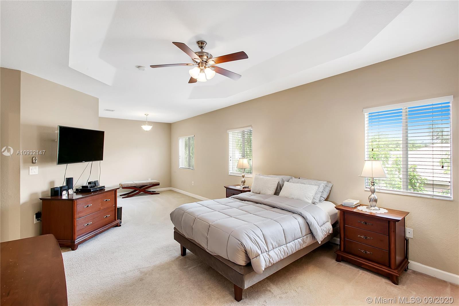 OAK CREEK SOUTH 1ST ADDN - Residential