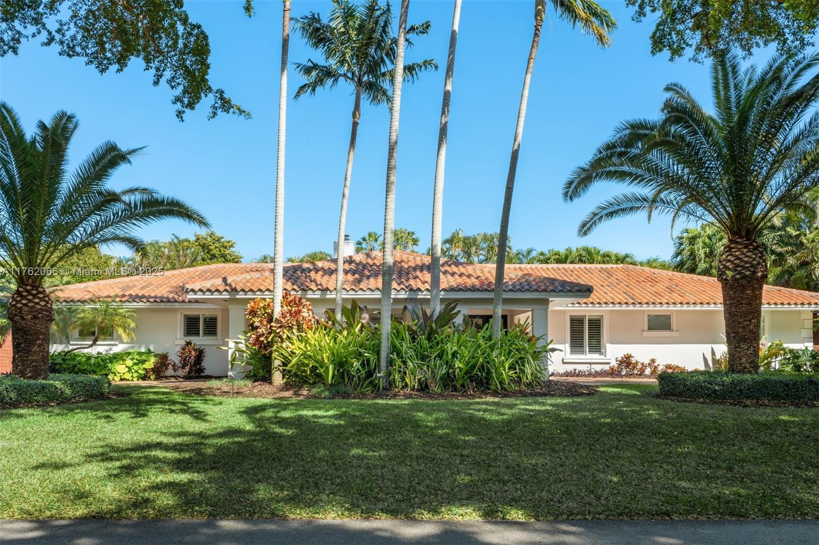 CUTLER BAY ESTATES - Residential