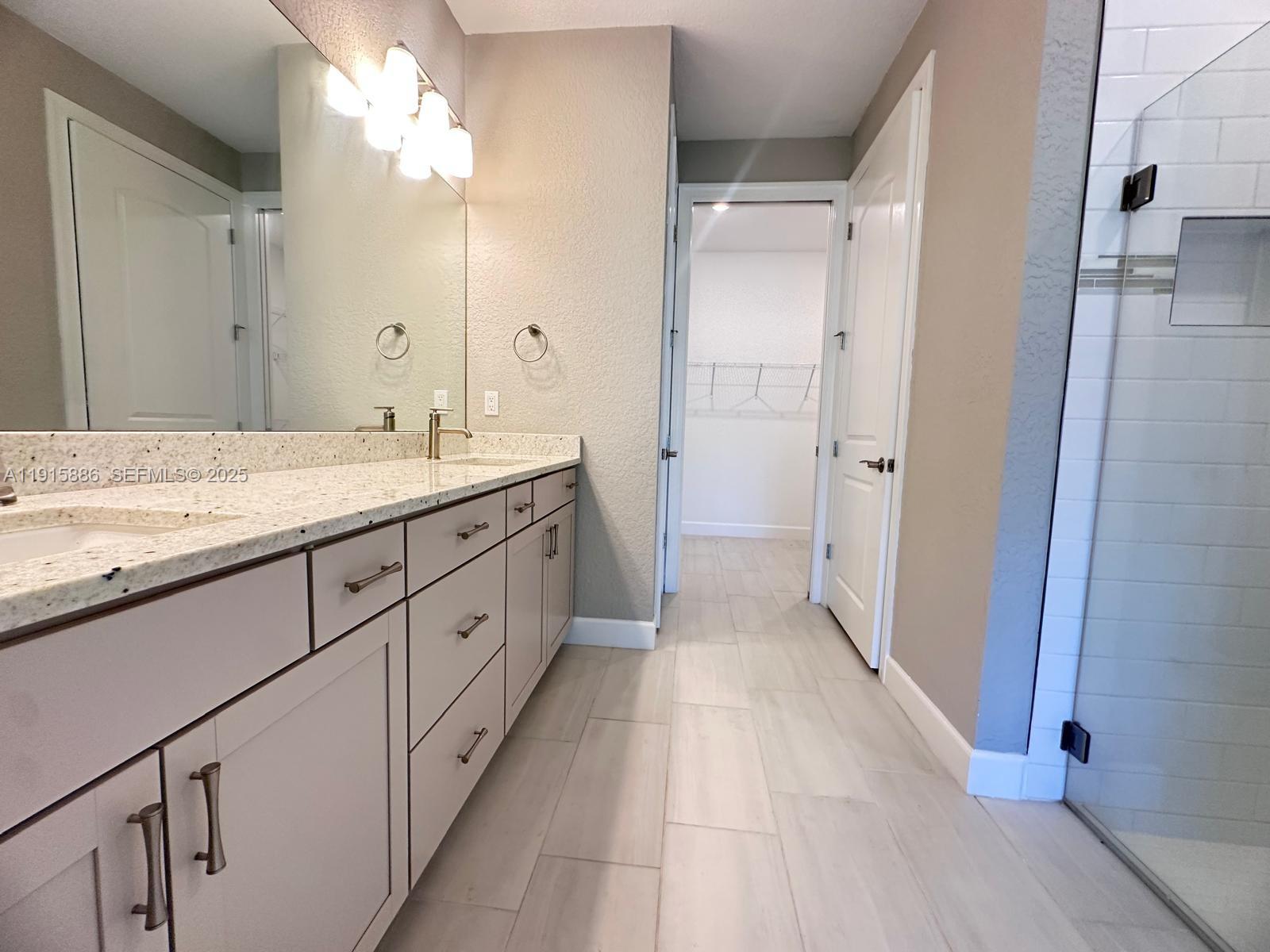 4016 Basket Oak Cir 4016