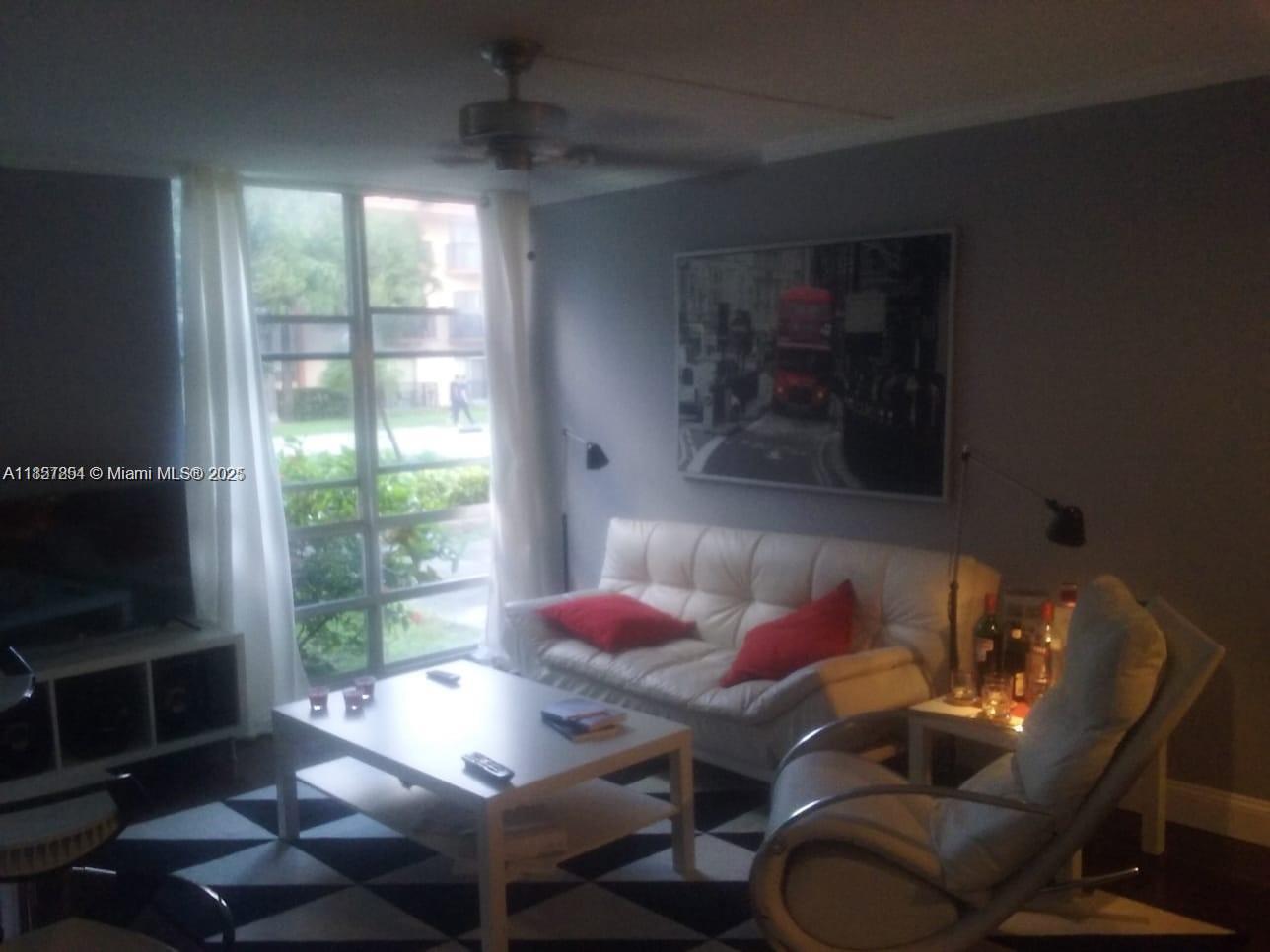 200 172nd St 101