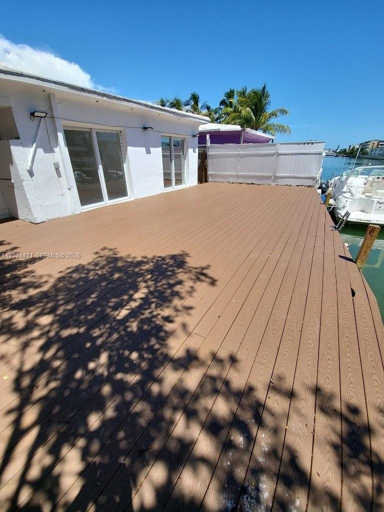 BISCAYNE BEACH RESUB - Residential