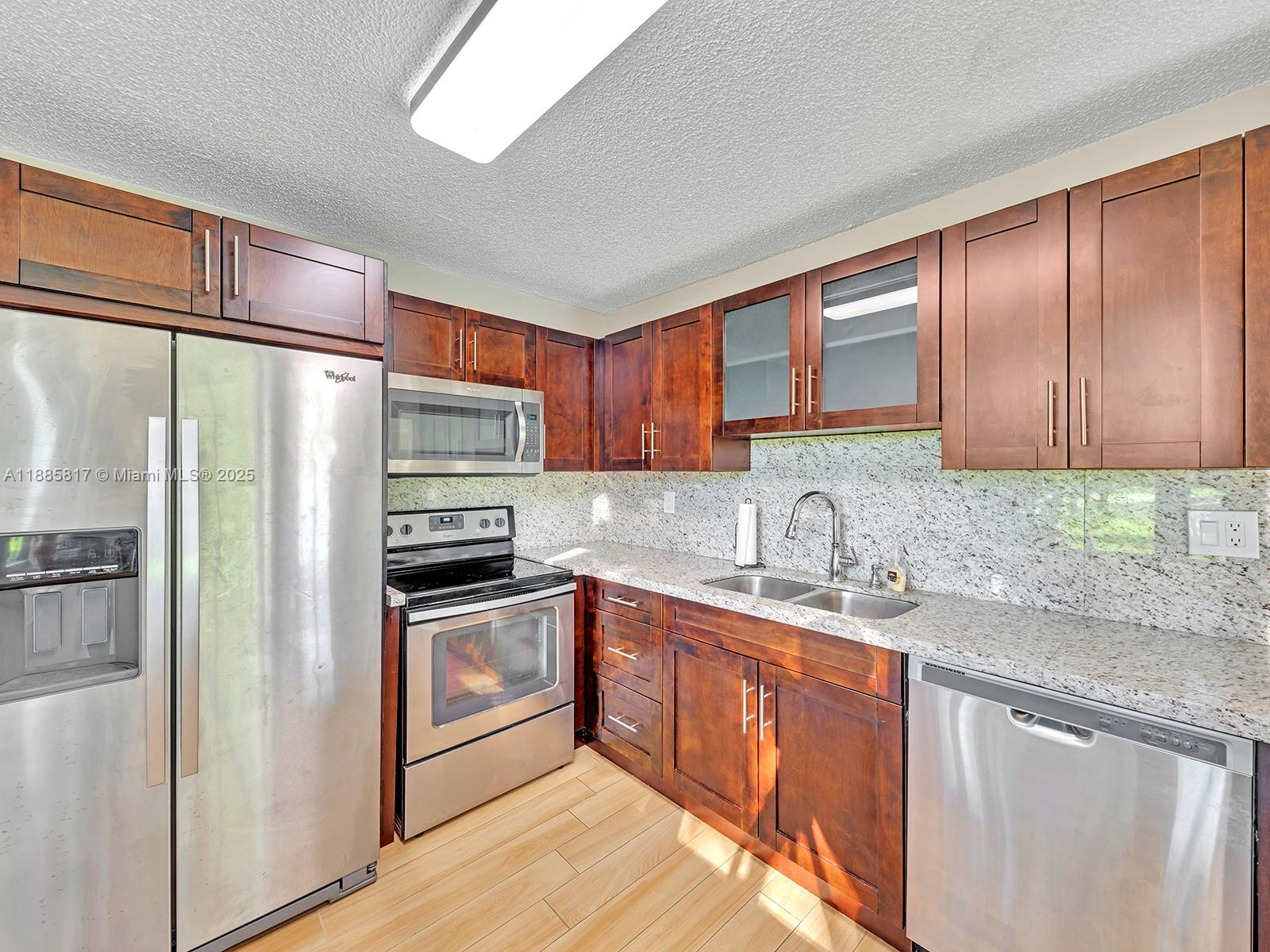 EVERGREEN SIX OF PINE ISL - Residential Lease