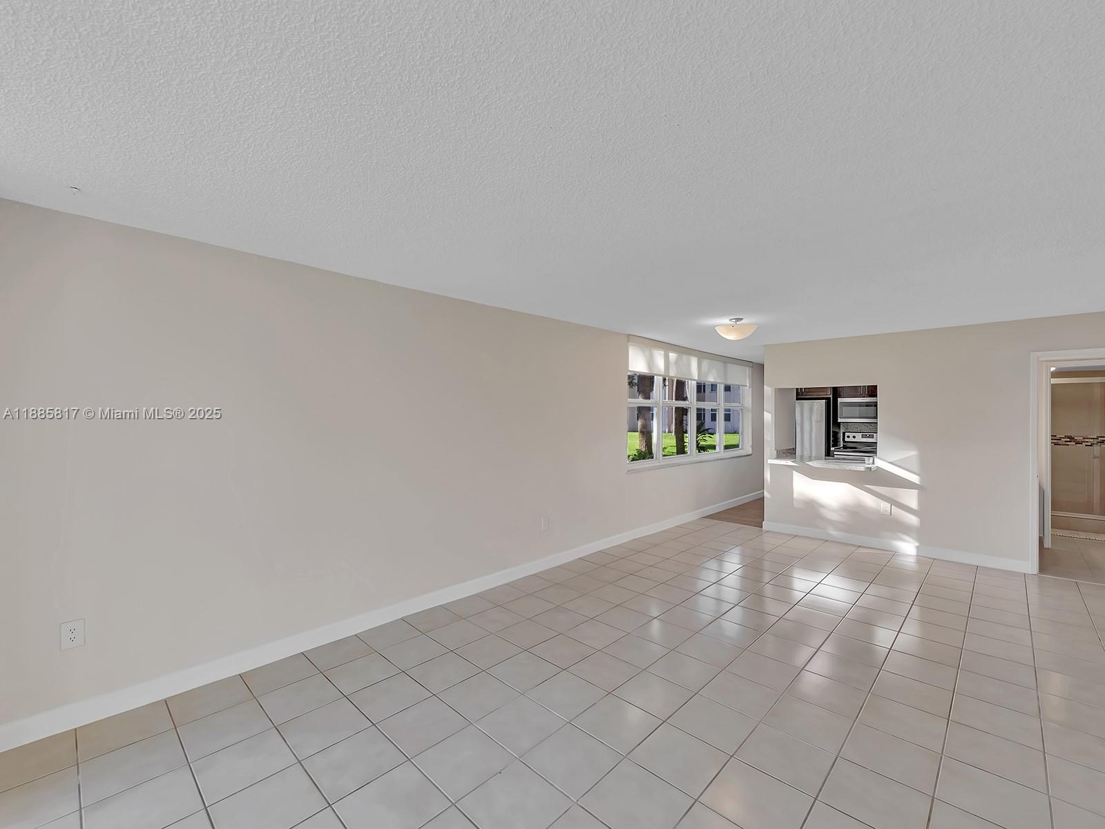 EVERGREEN SIX OF PINE ISL - Residential Lease