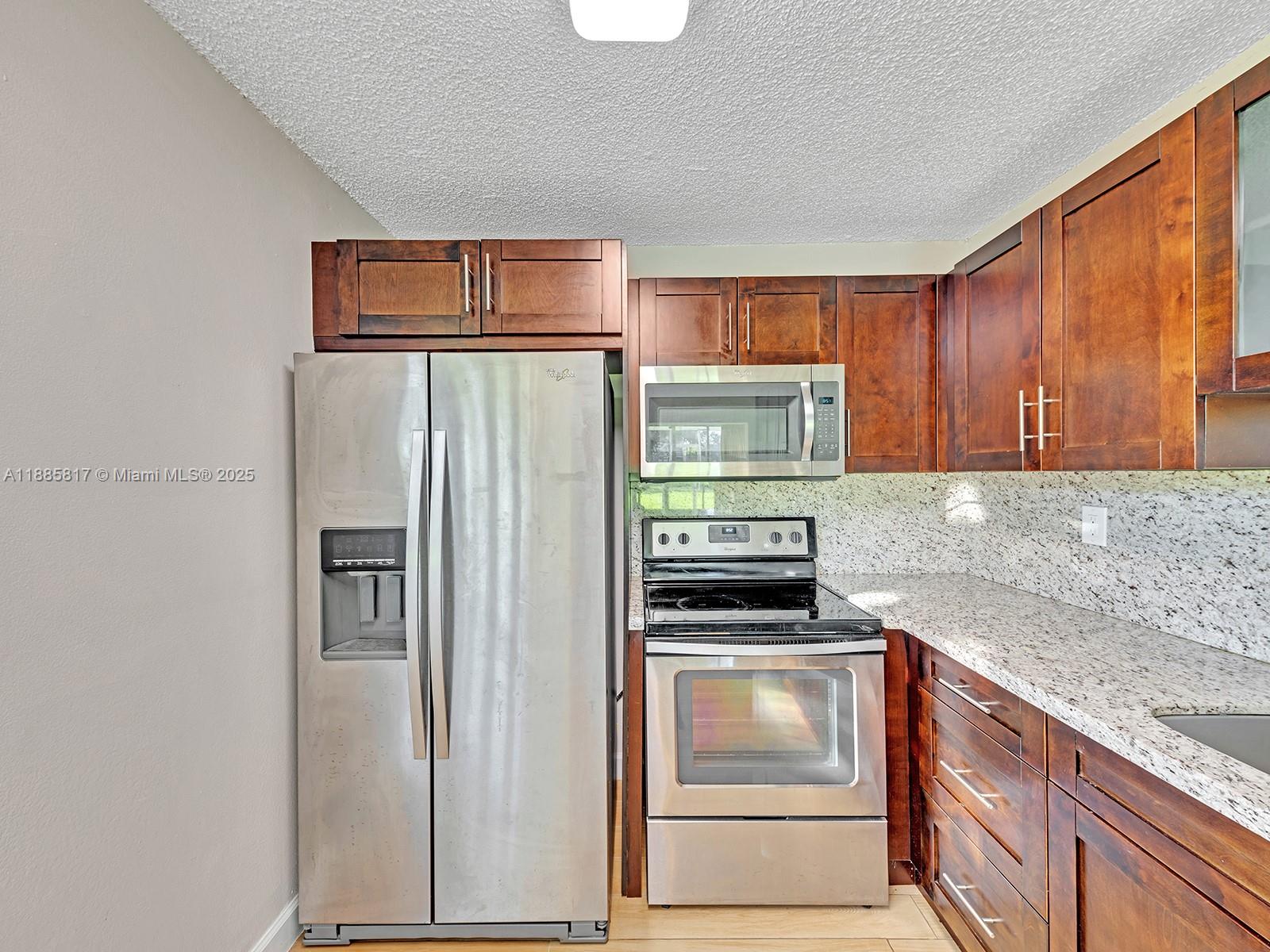 EVERGREEN SIX OF PINE ISL - Residential Lease
