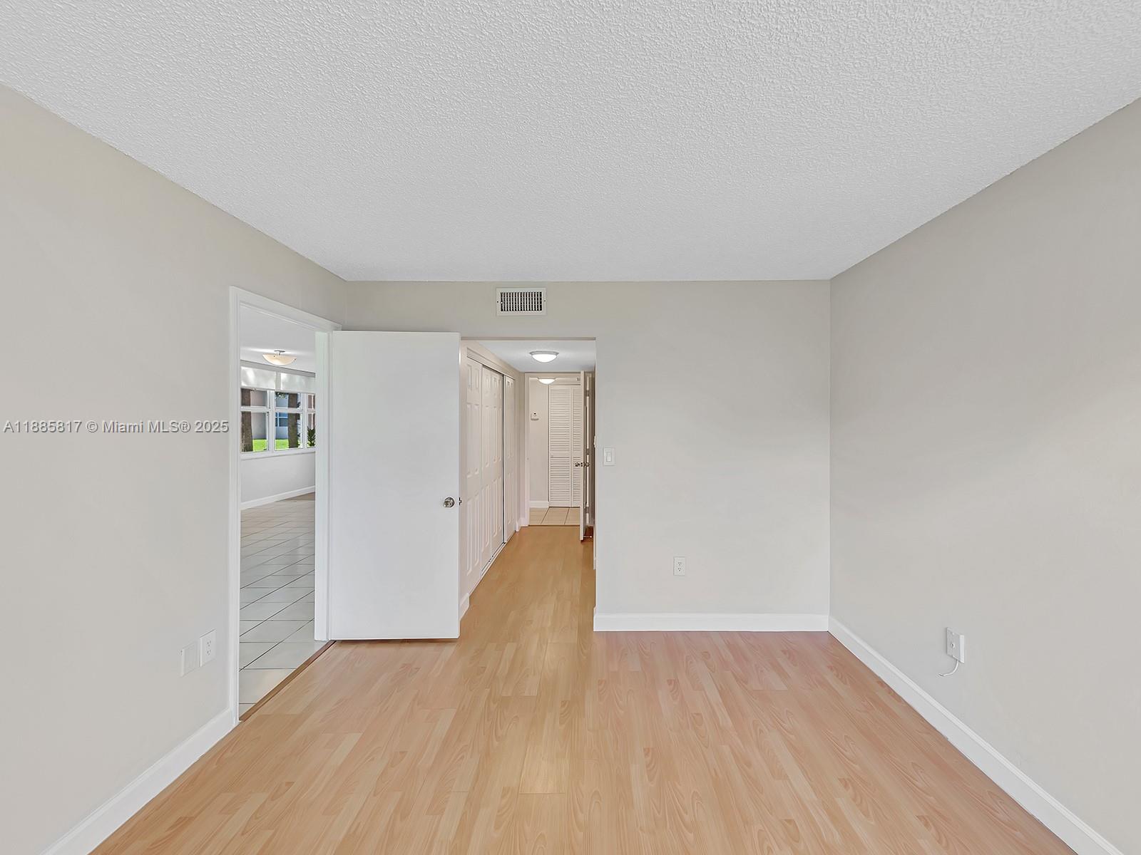 EVERGREEN SIX OF PINE ISL - Residential Lease