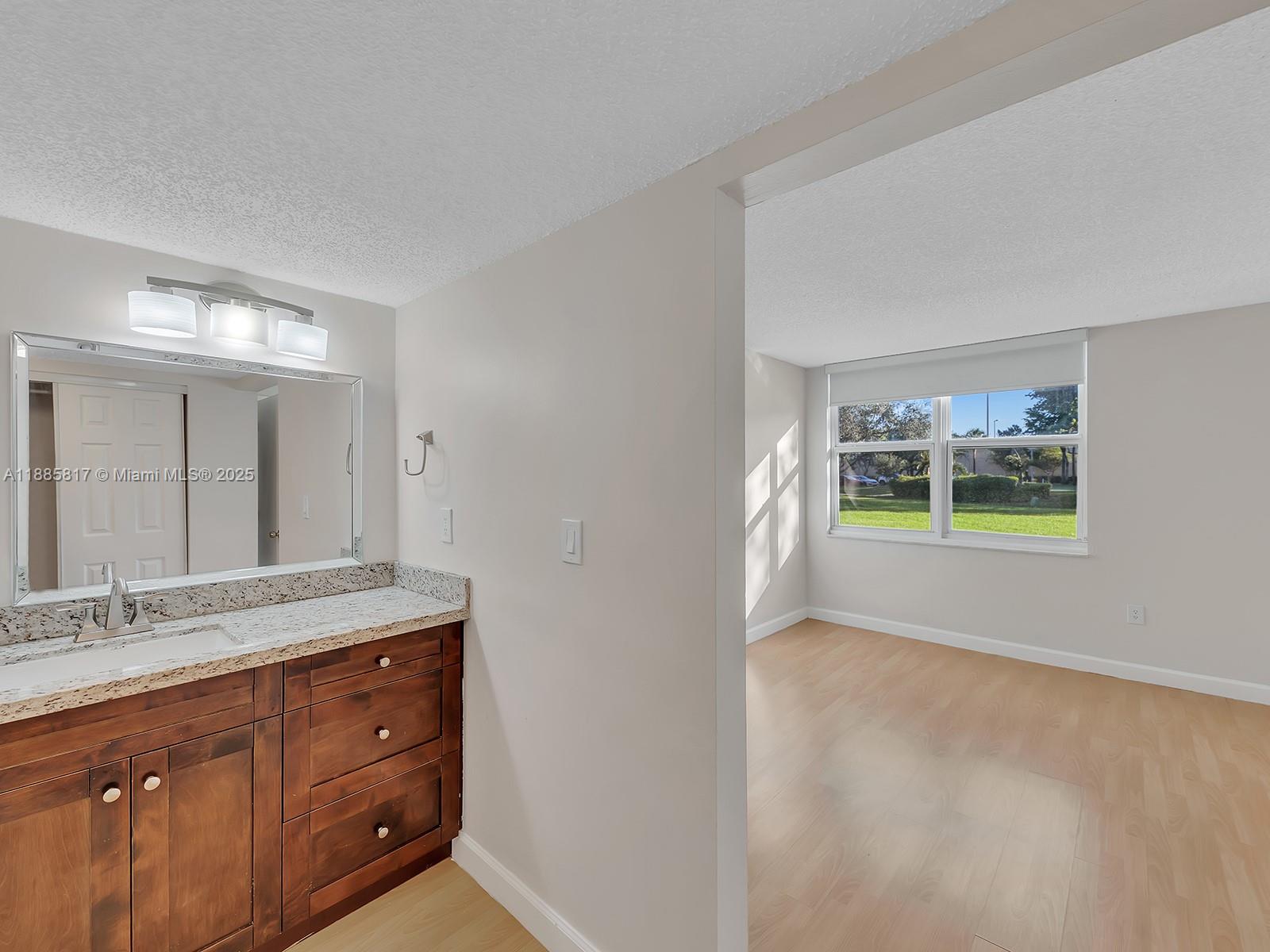 EVERGREEN SIX OF PINE ISL - Residential Lease