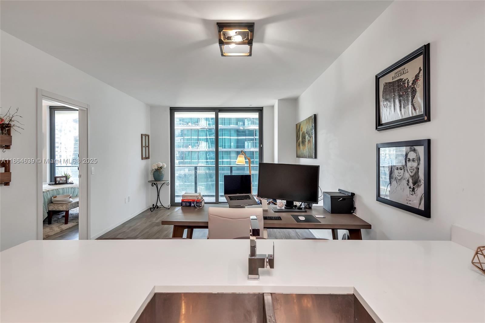 801 SMA RESIDENCES CONDO - Residential