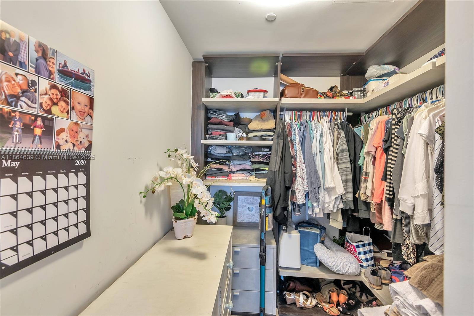 801 SMA RESIDENCES CONDO - Residential