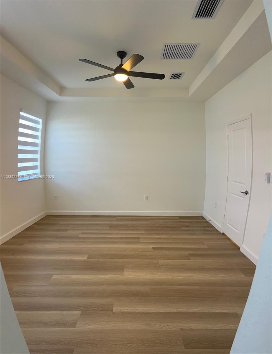 ALTAMIRA - Residential Lease