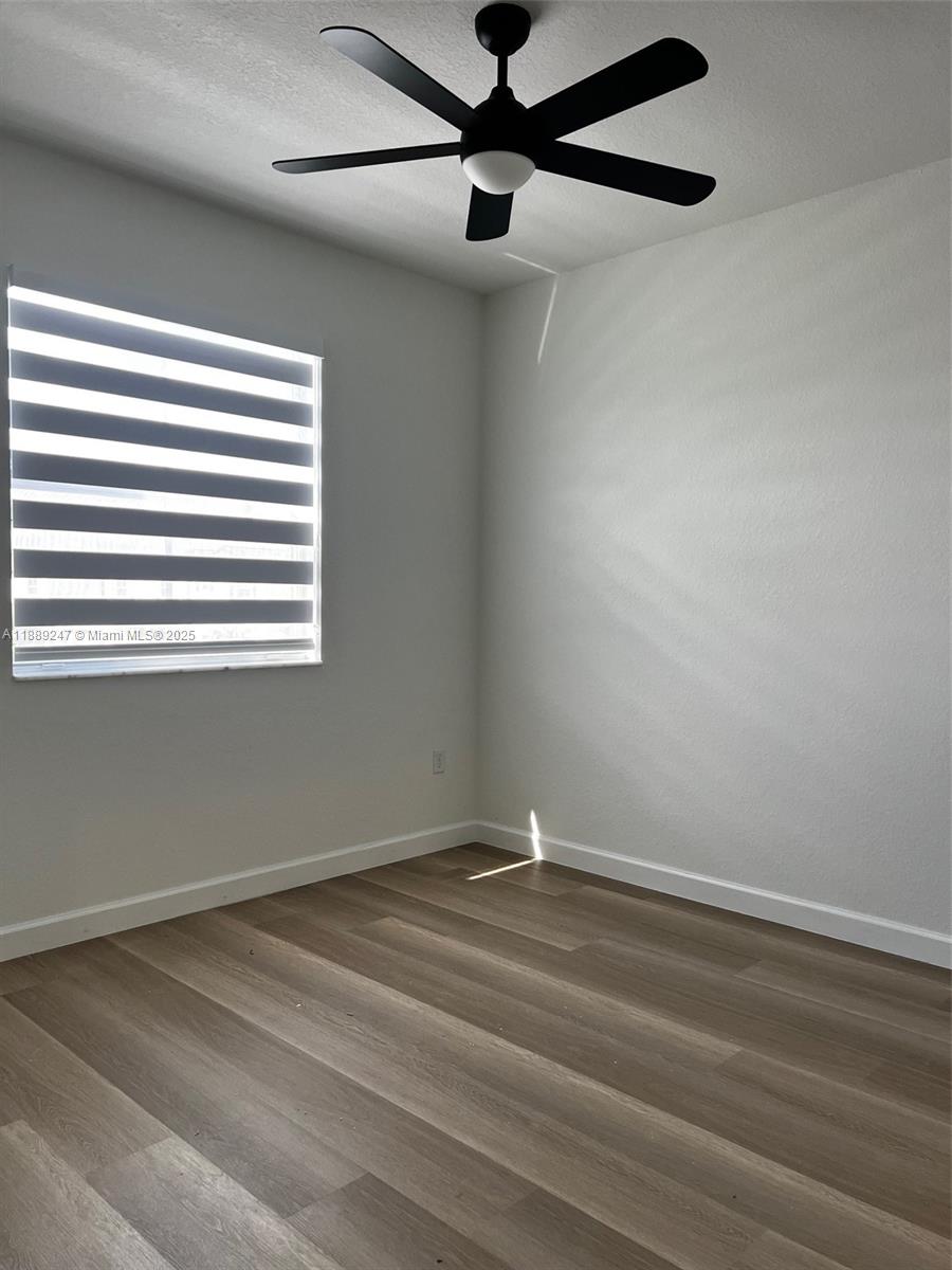 ALTAMIRA - Residential Lease