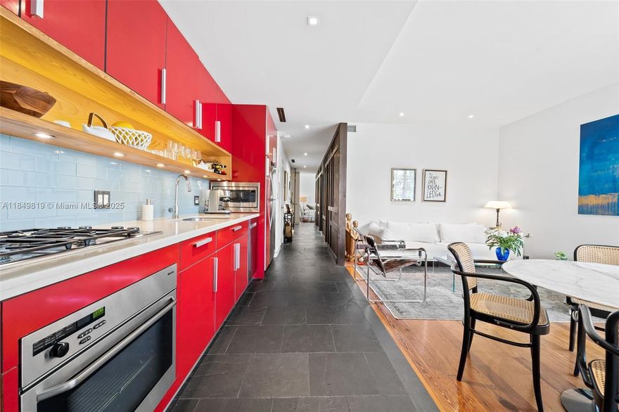 Very elegant remodeled 2/2 corner unit at the award winning Metropolis. In the heart of South Beach - One block from Lincoln Rd and Flamingo Park. Heart Pine Hardwood and natural stone floors. Cedar wood storage closet plus Washer & dryer. Unit was used as a second home only. All new impact windows and doors. New roof, new lobby, gates & railings. Meticulous landscaping.
Great community, 40 year recertification plus reserves. Furniture negotiable