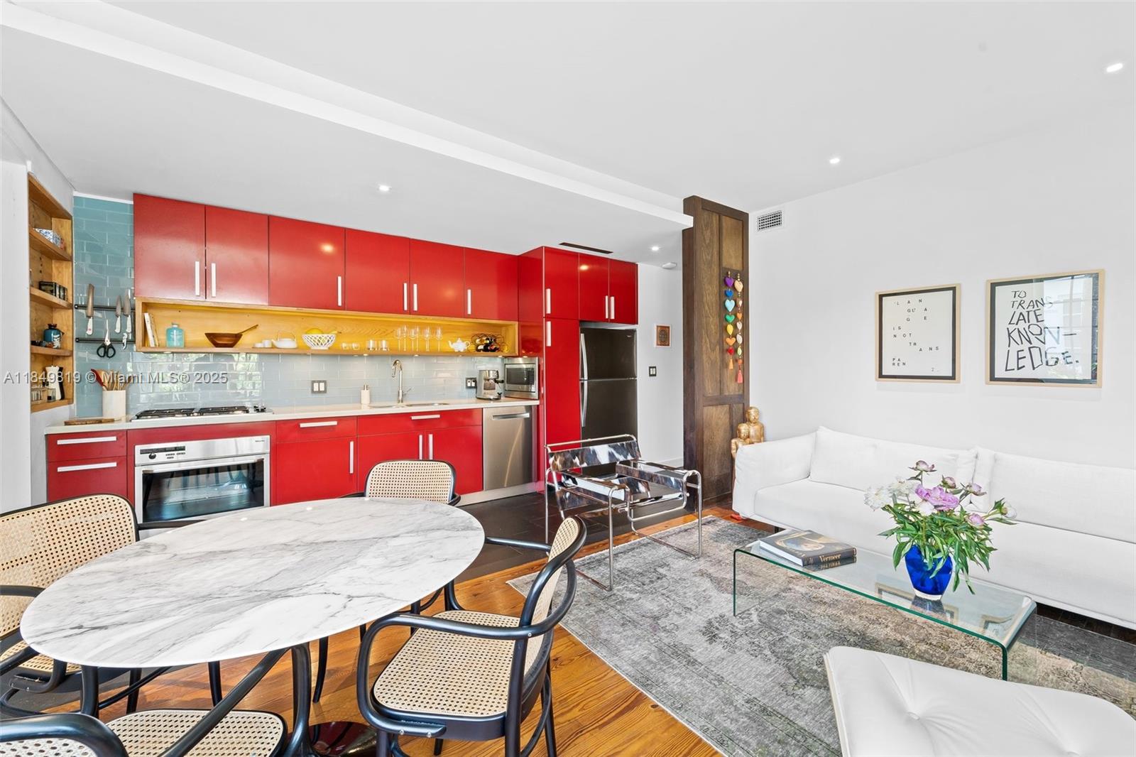 THE METROPOLIS OF SOUTH B - Residential