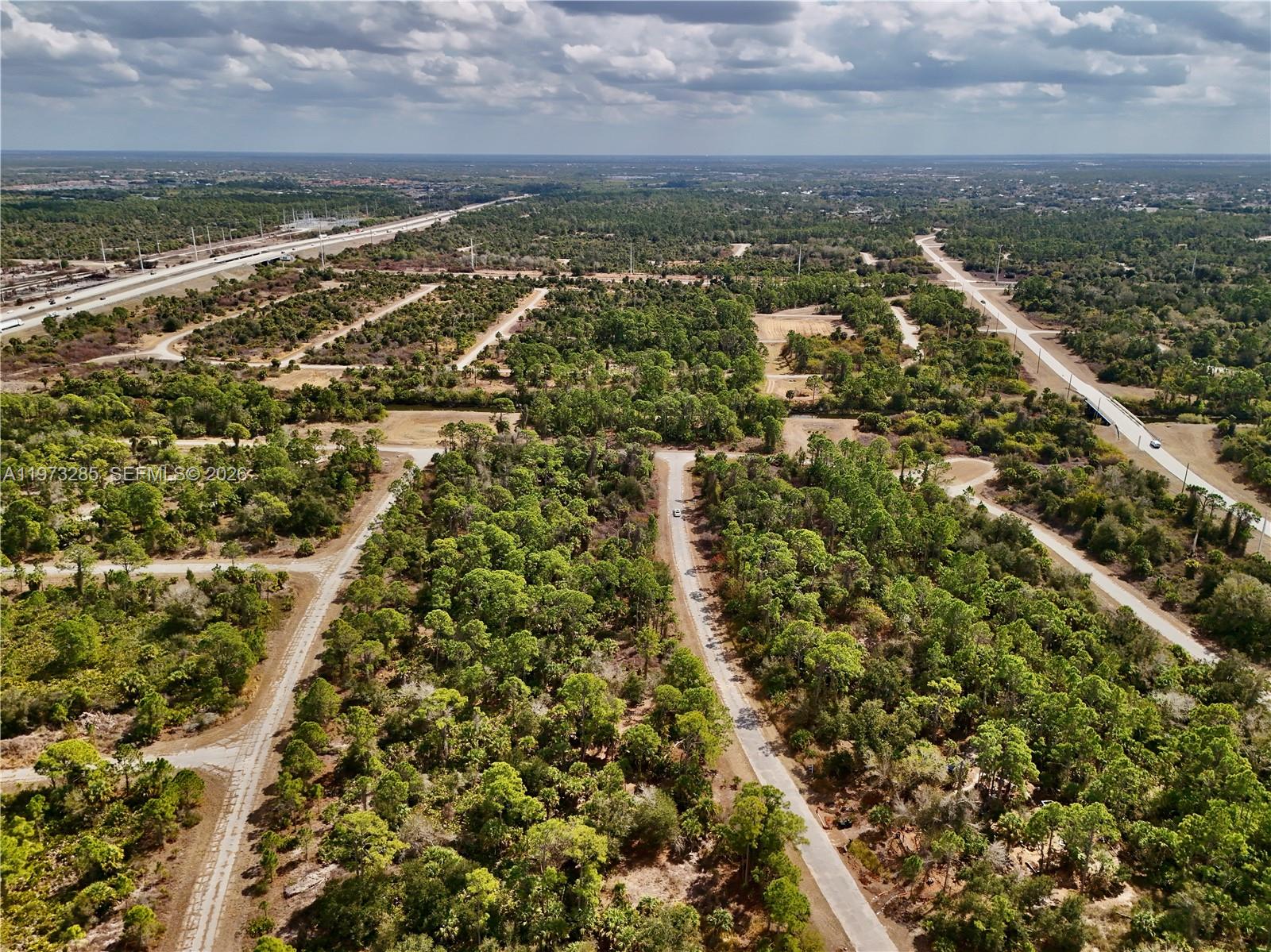 PORT CHARLOTTE - Land