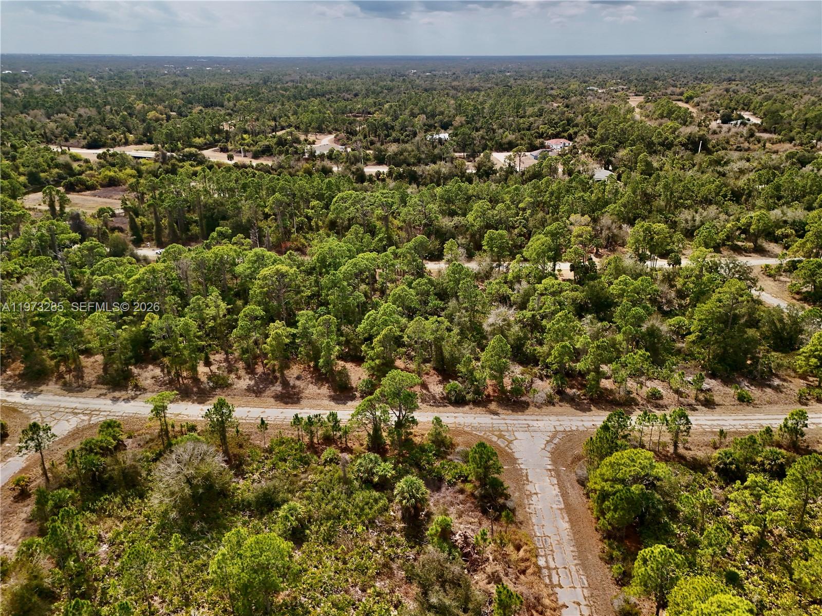 PORT CHARLOTTE - Land