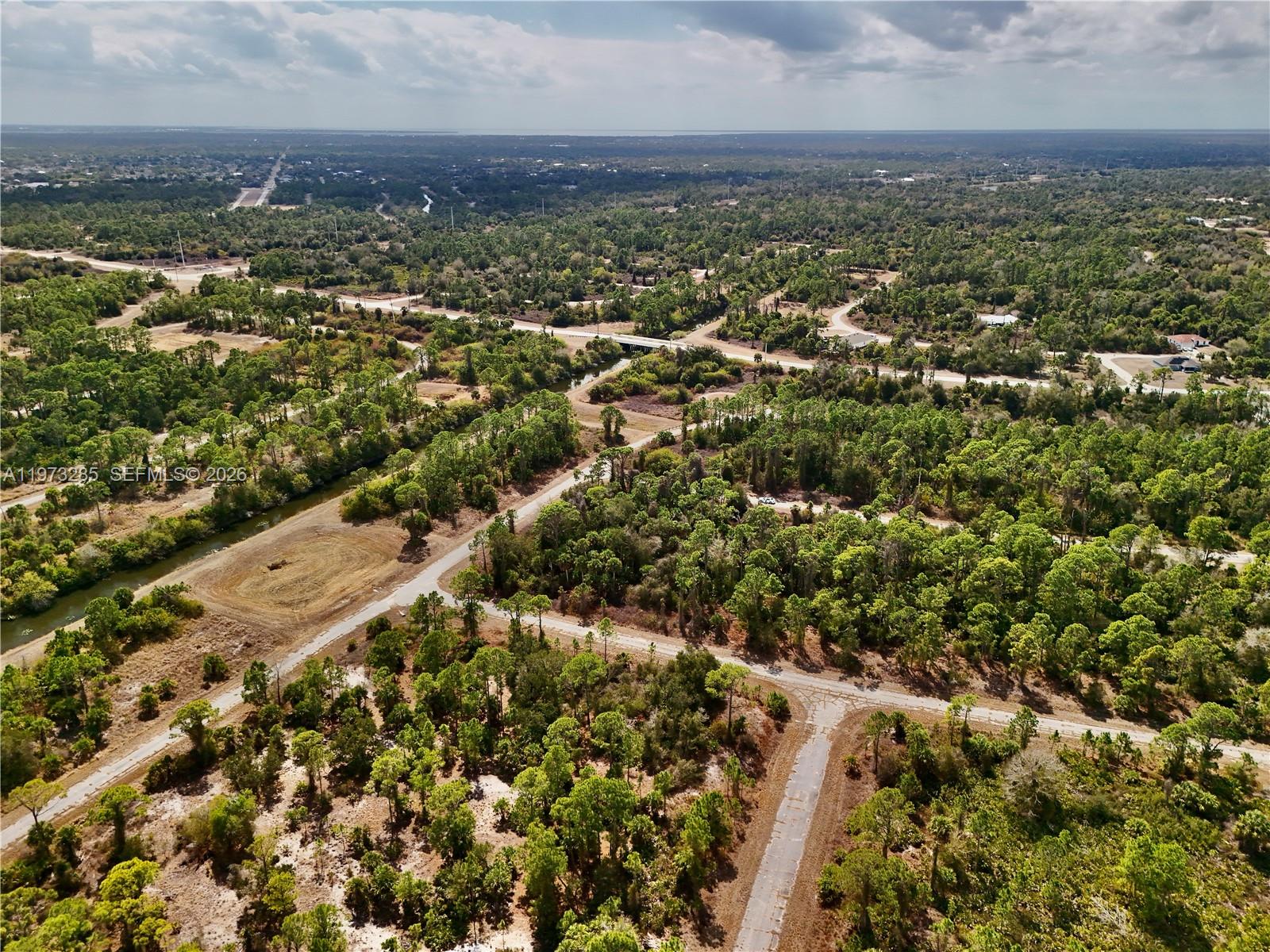 PORT CHARLOTTE - Land