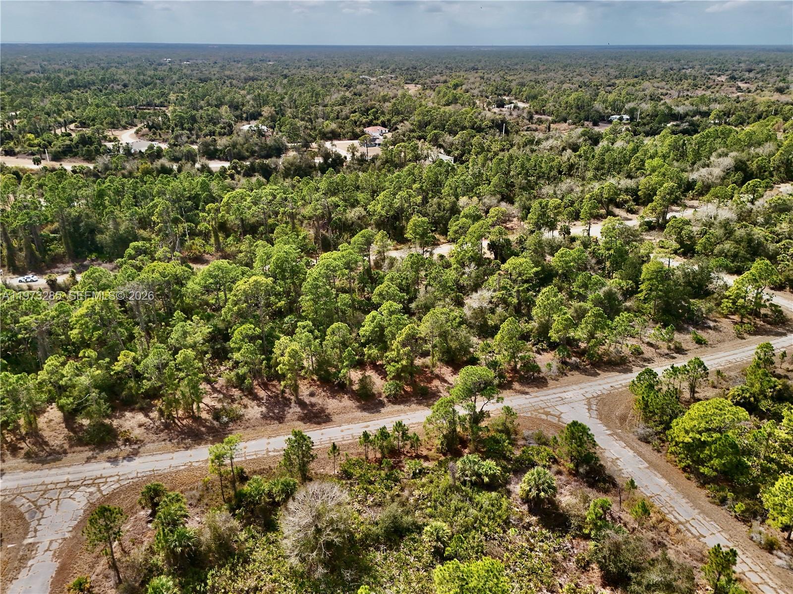 PORT CHARLOTTE - Land