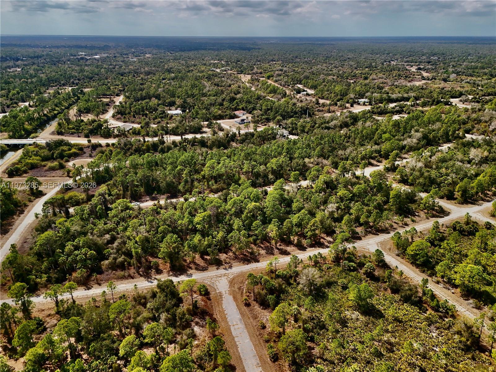 PORT CHARLOTTE - Land