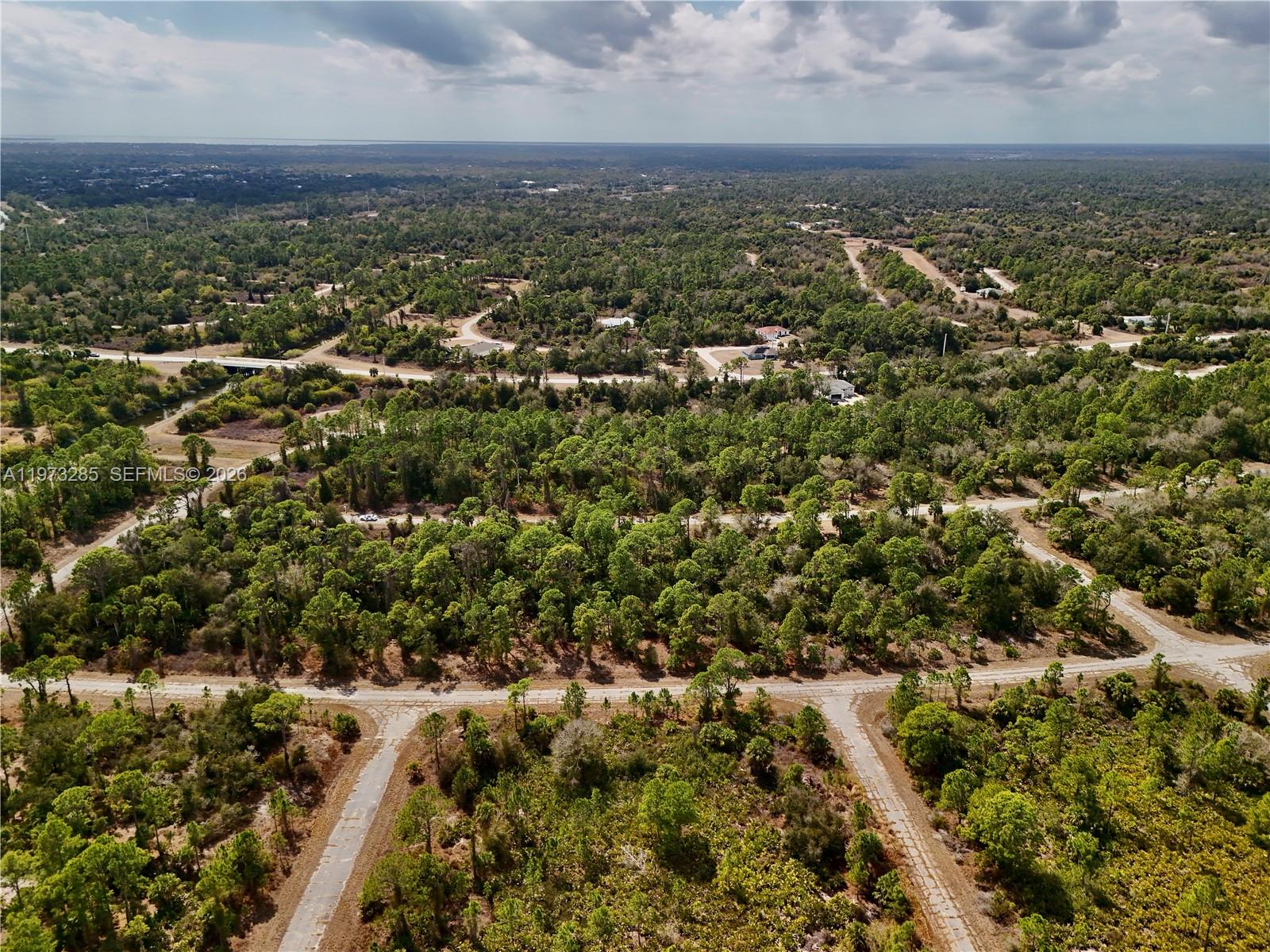 PORT CHARLOTTE - Land