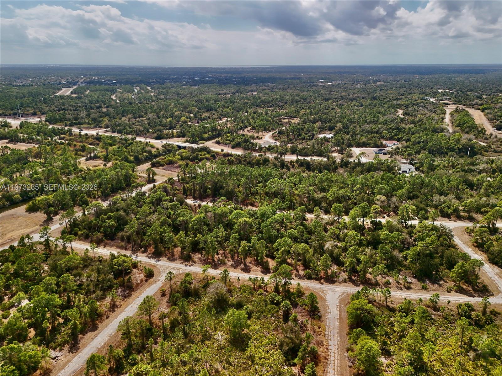 PORT CHARLOTTE - Land