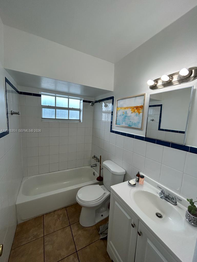 BELLE ISLE CONDO - Residential Lease