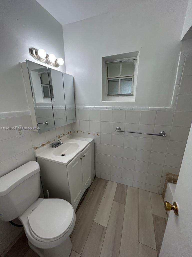 BELLE ISLE CONDO - Residential Lease
