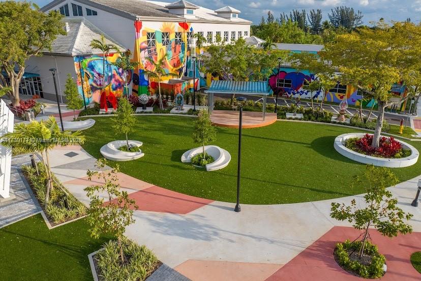 SUNRISE GOLF VILLAGE SEC - Residential