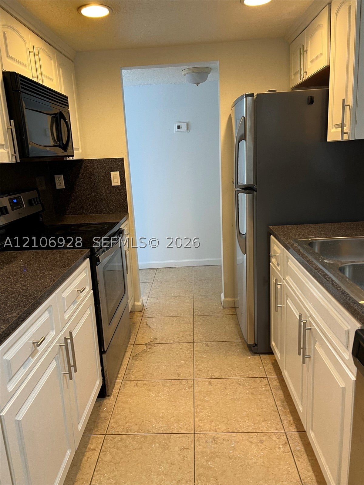 1900 N Congress Ave 411