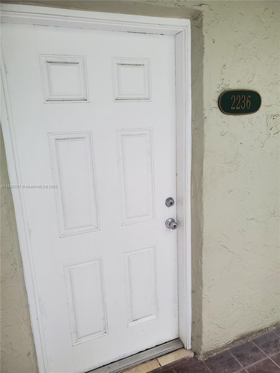 SAMARI LAKE EAST CONDO - Residential Lease