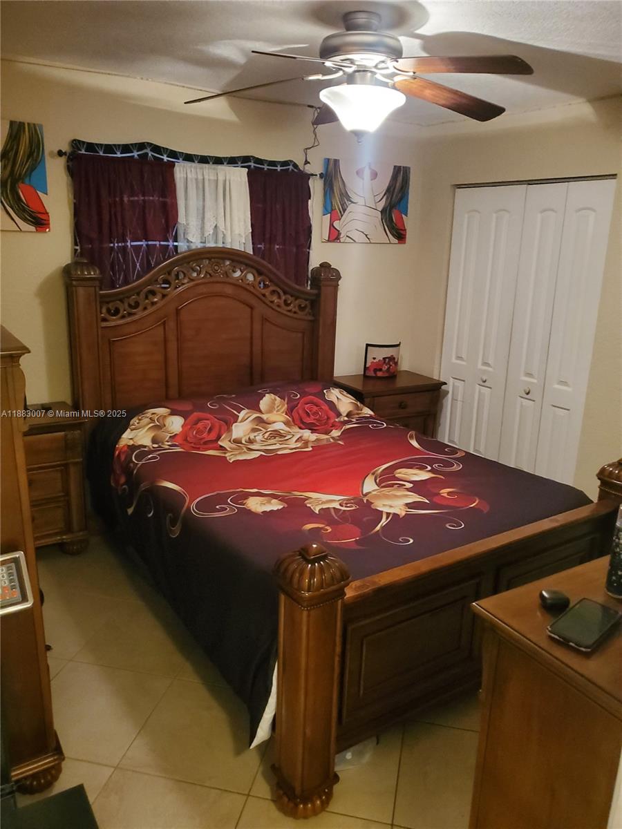 SAMARI LAKE EAST CONDO - Residential Lease