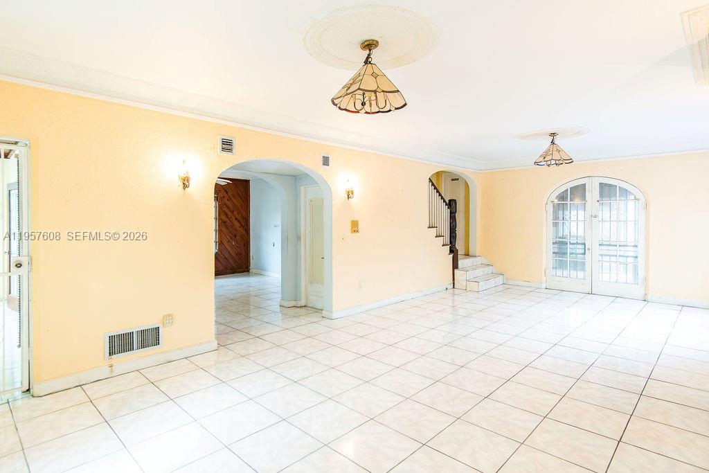 PALM GROVE - Residential