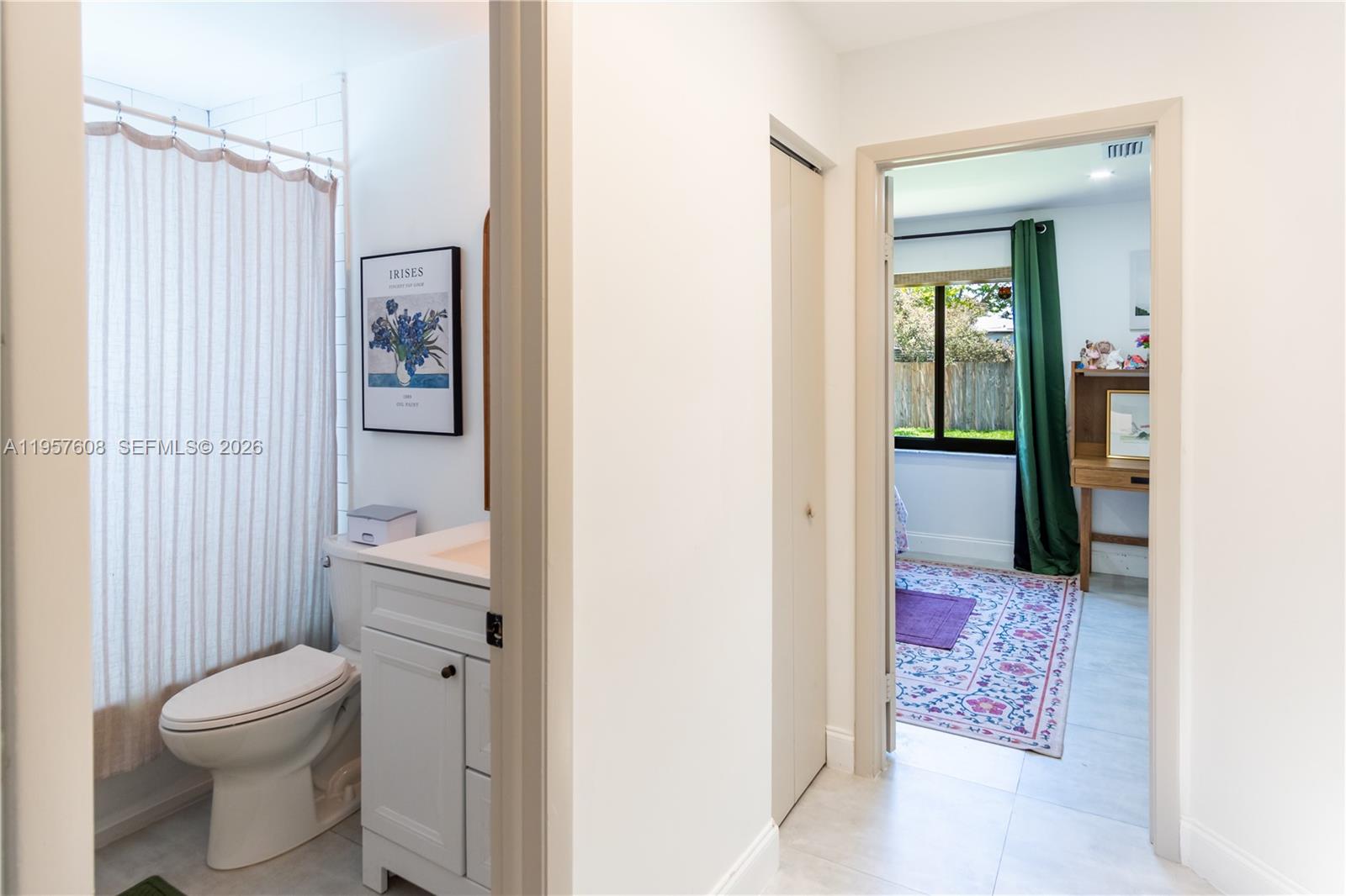 PALM GROVE - Residential