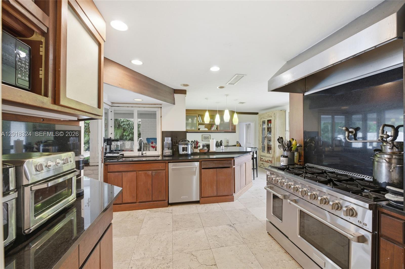 WOODMAR ESTATES - Residential