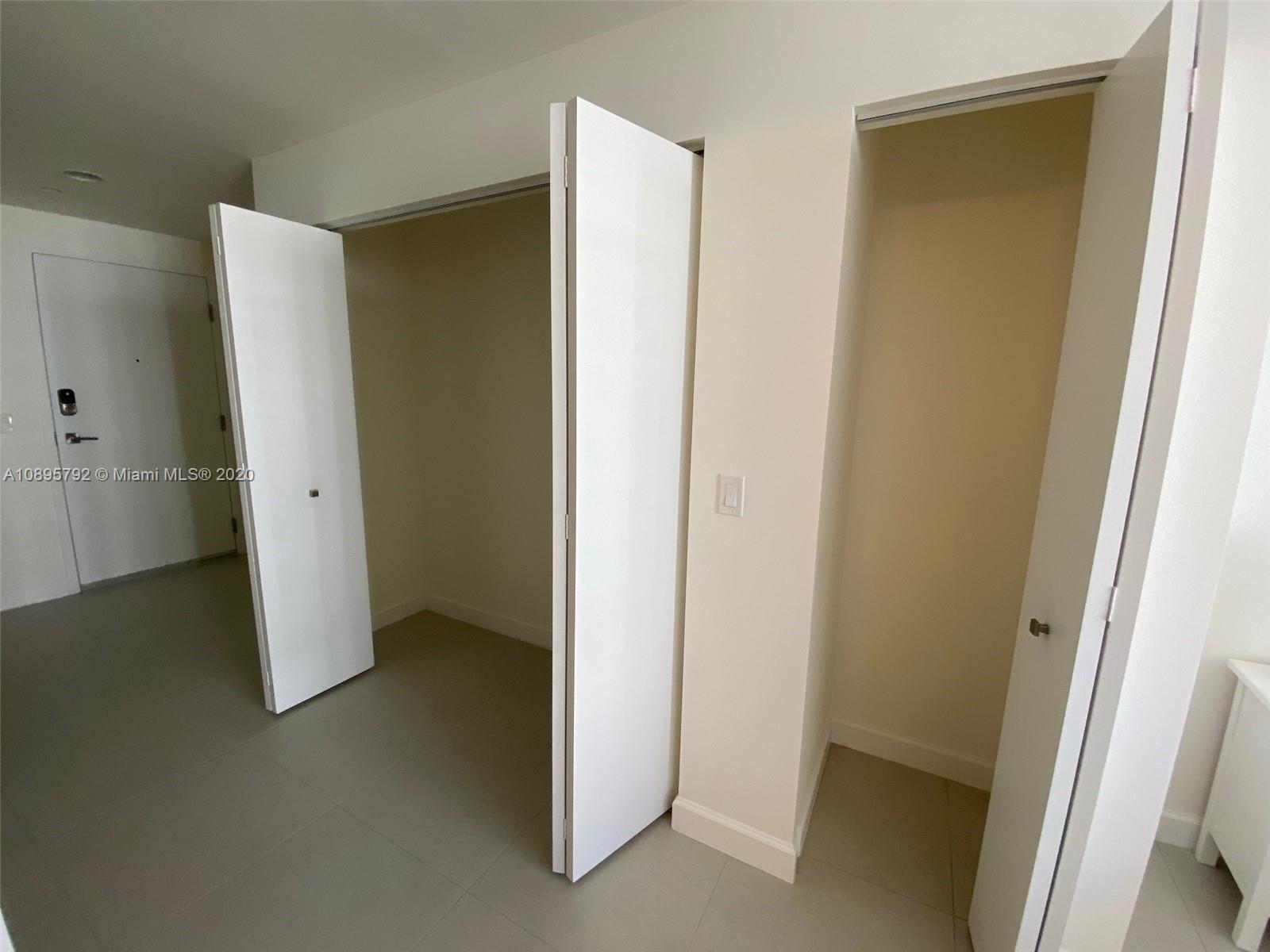 5350 PARK CONDO - Residential