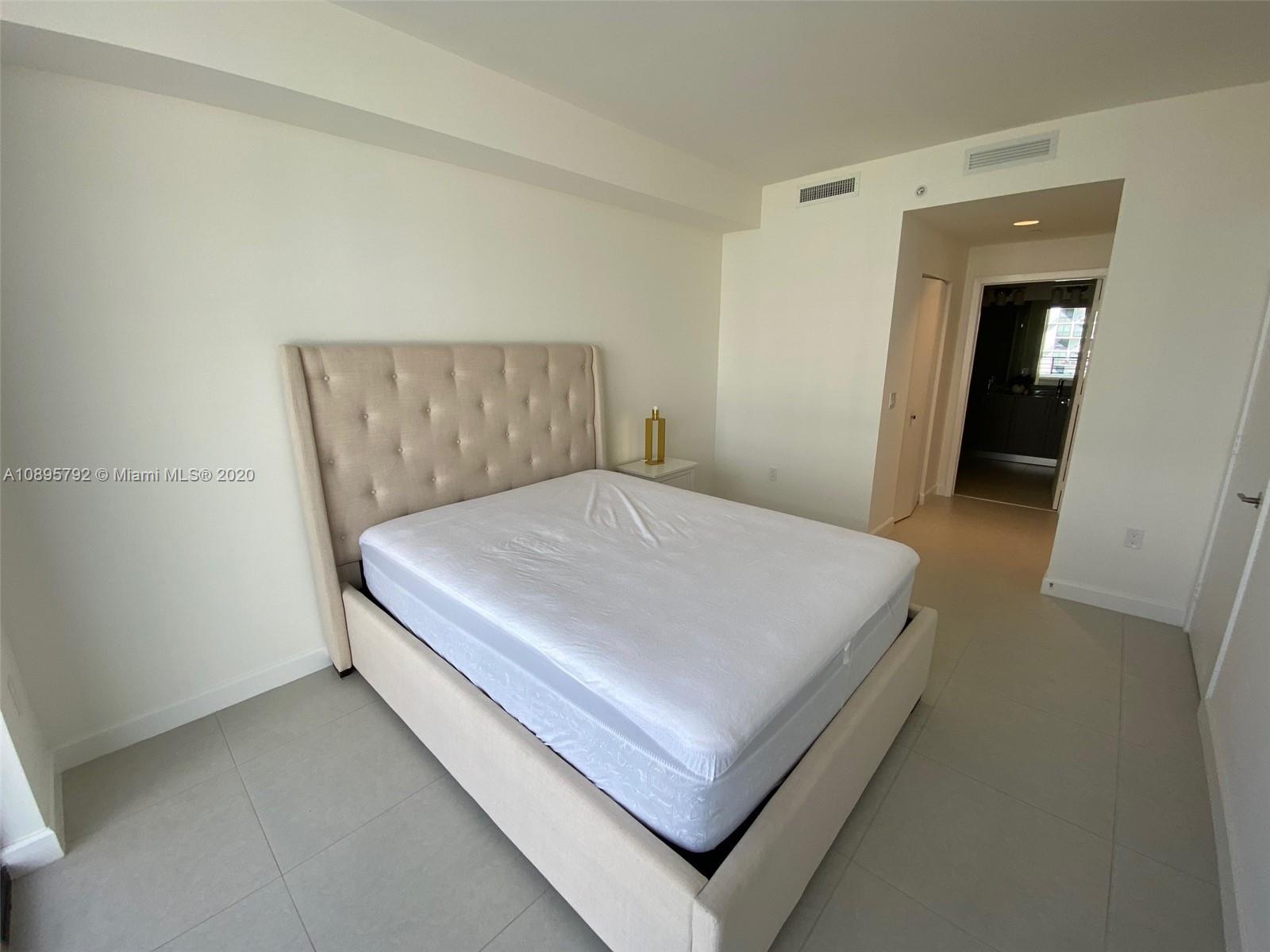 5350 PARK CONDO - Residential