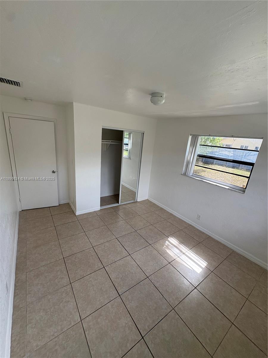 CARVER RANCHES - Residential Lease